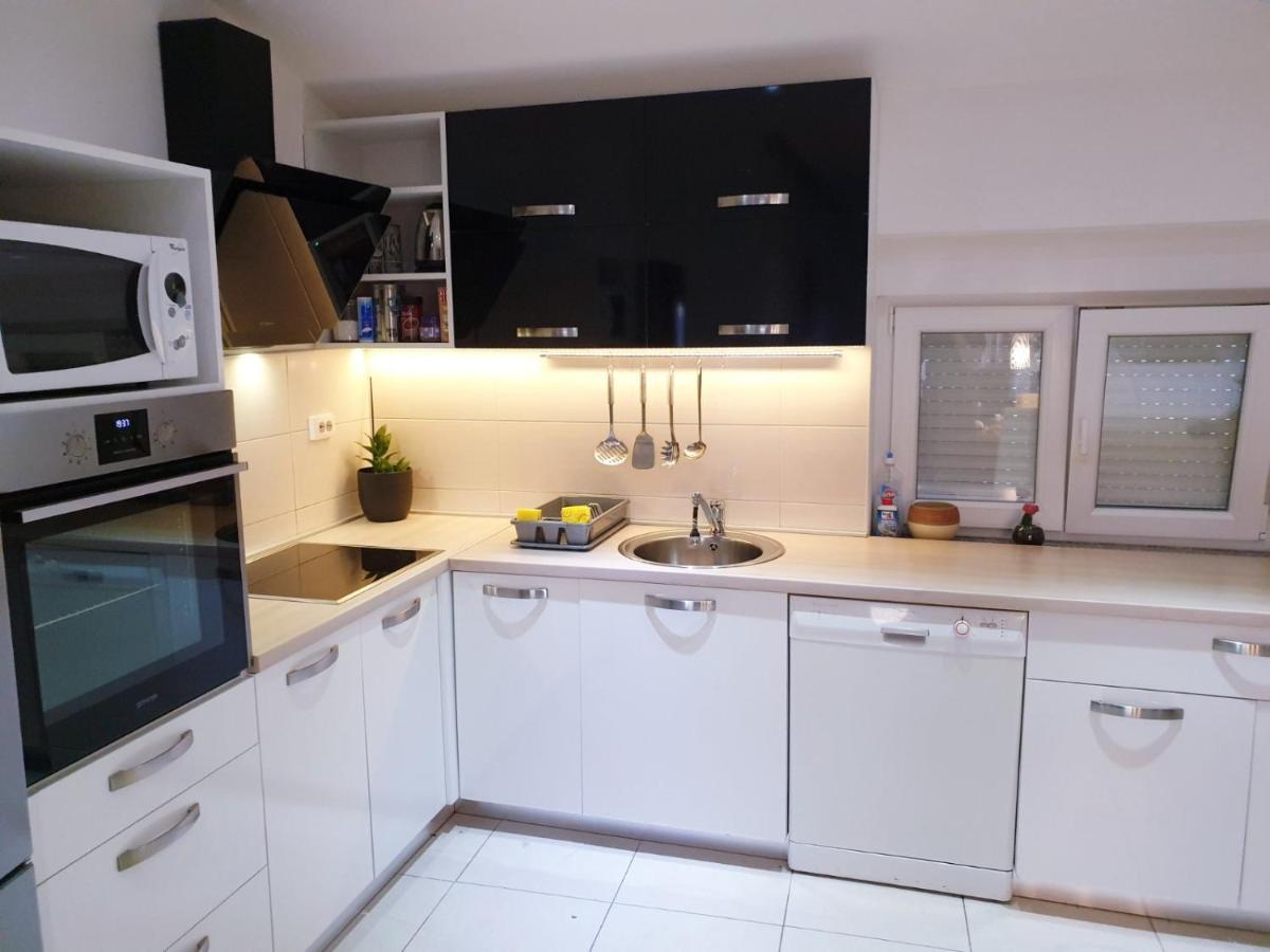 Apartman Lara Цриквениця Екстер'єр фото